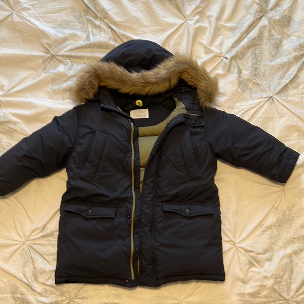 Zara boys navy down coat with detachable fur hood size 4-5 years